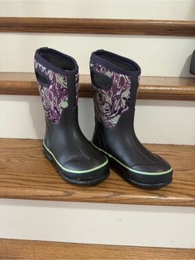 Youth Insulated and Waterproof Boots